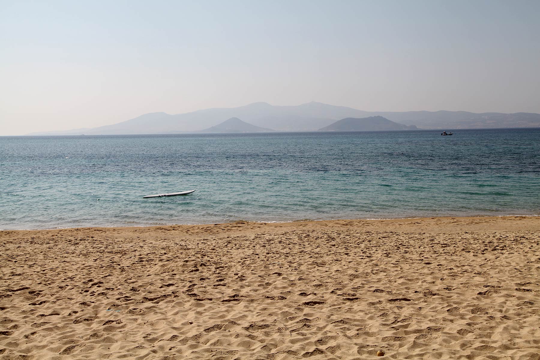 beaches ostria inn naxos